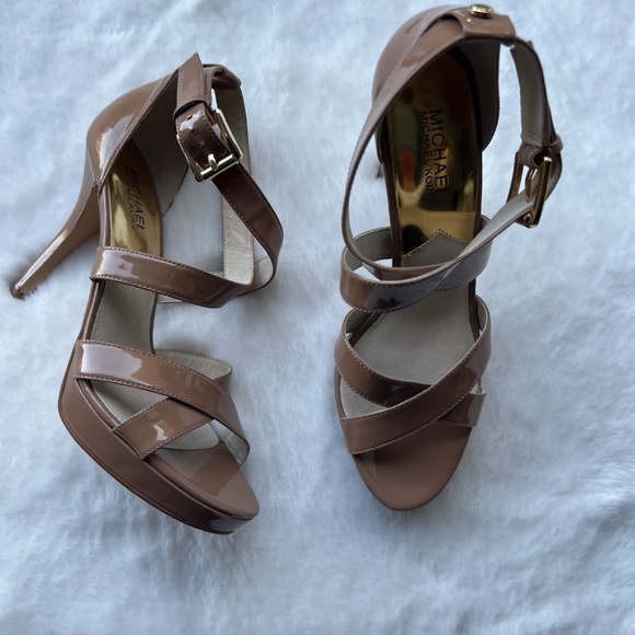 Michael Kors Evie Platform